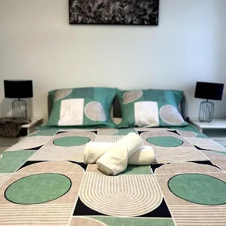 Cocon Eudenia - Acces Direct Paris - 2 Min Rer - Parking Gratuit Cergy